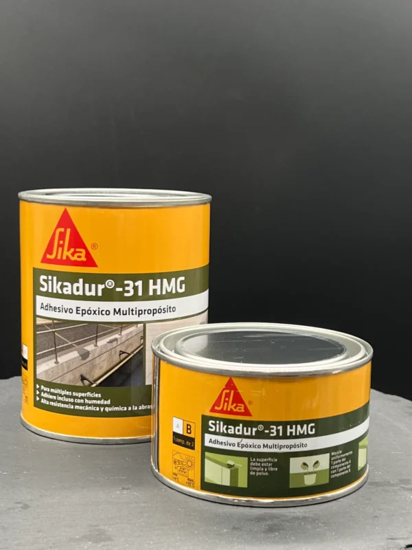 Presentación de Sikadur 31 HMG de Sika. Compenentes diferenciados en 2 envases.
